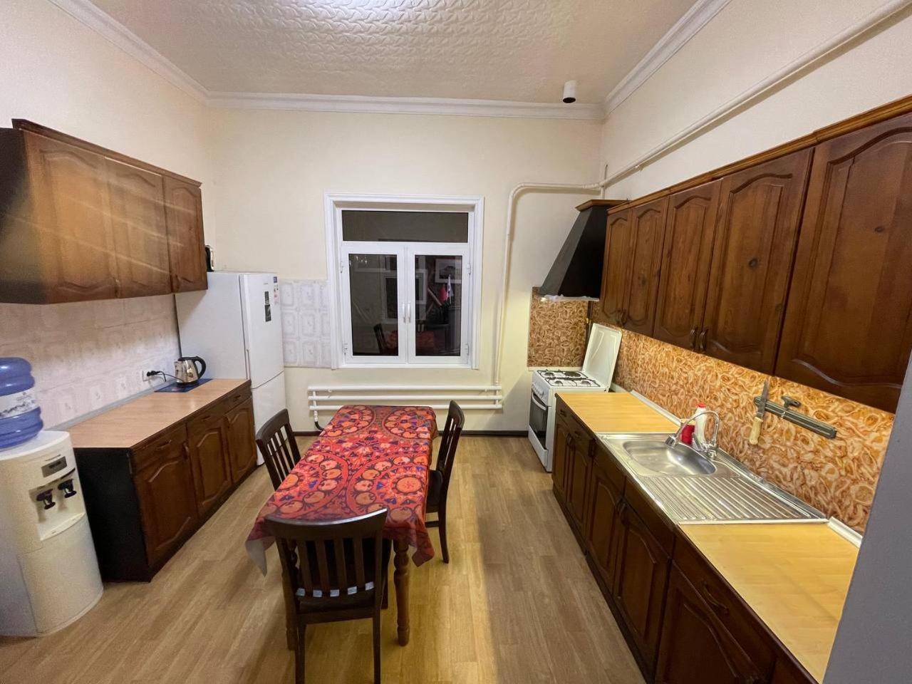 "S E A S O N S" Apartment Samarkand Exterior photo