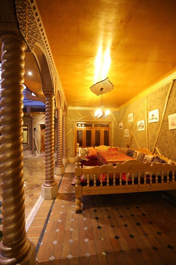 "S E A S O N S" Apartment Samarkand Exterior photo